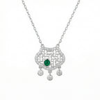 Luvia Necklace